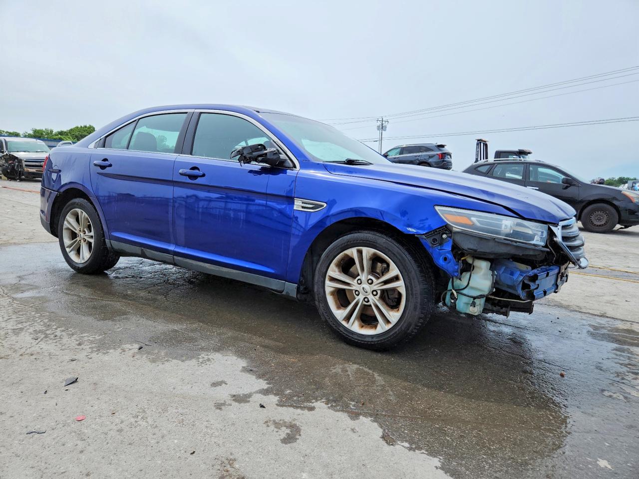 FORD TAURUS 2015 — 5