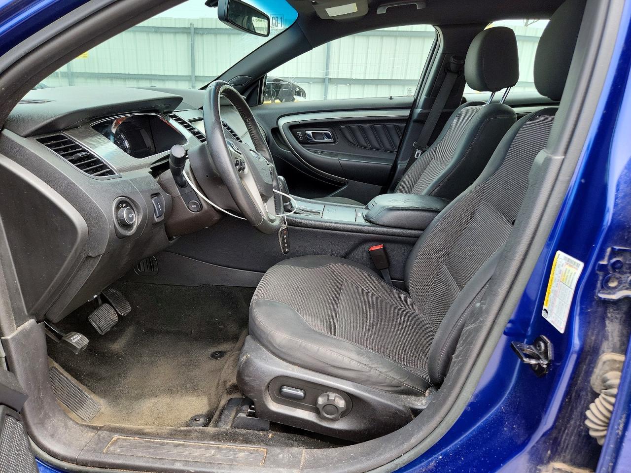 FORD TAURUS 2015 — 8