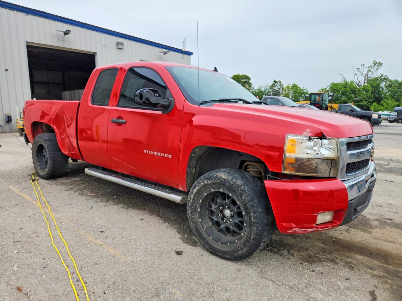 CHEVROLET SILVERADO 2011 — 5