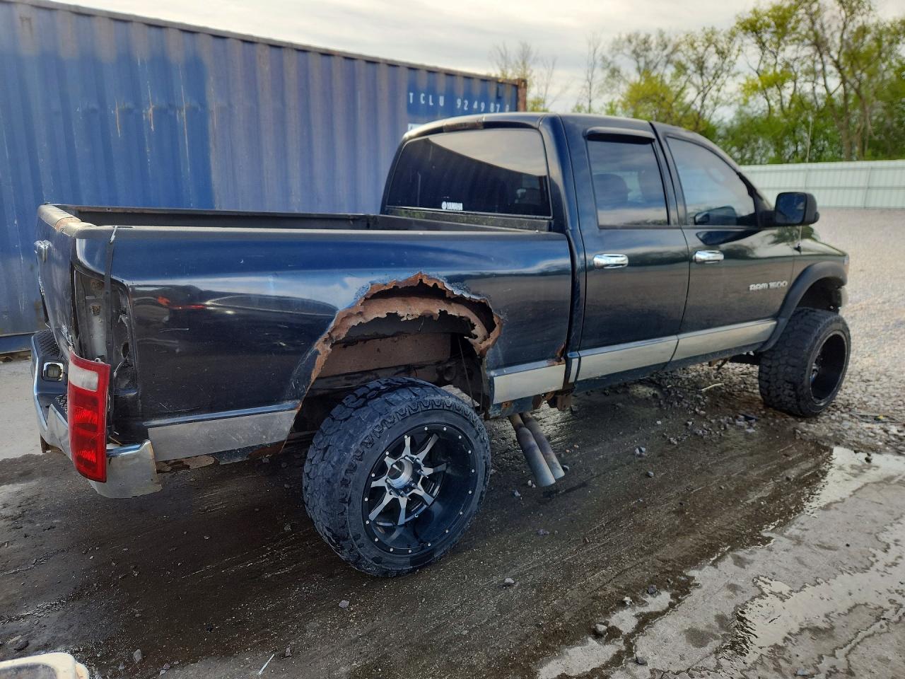 DODGE RAM 1500 2003 — 4
