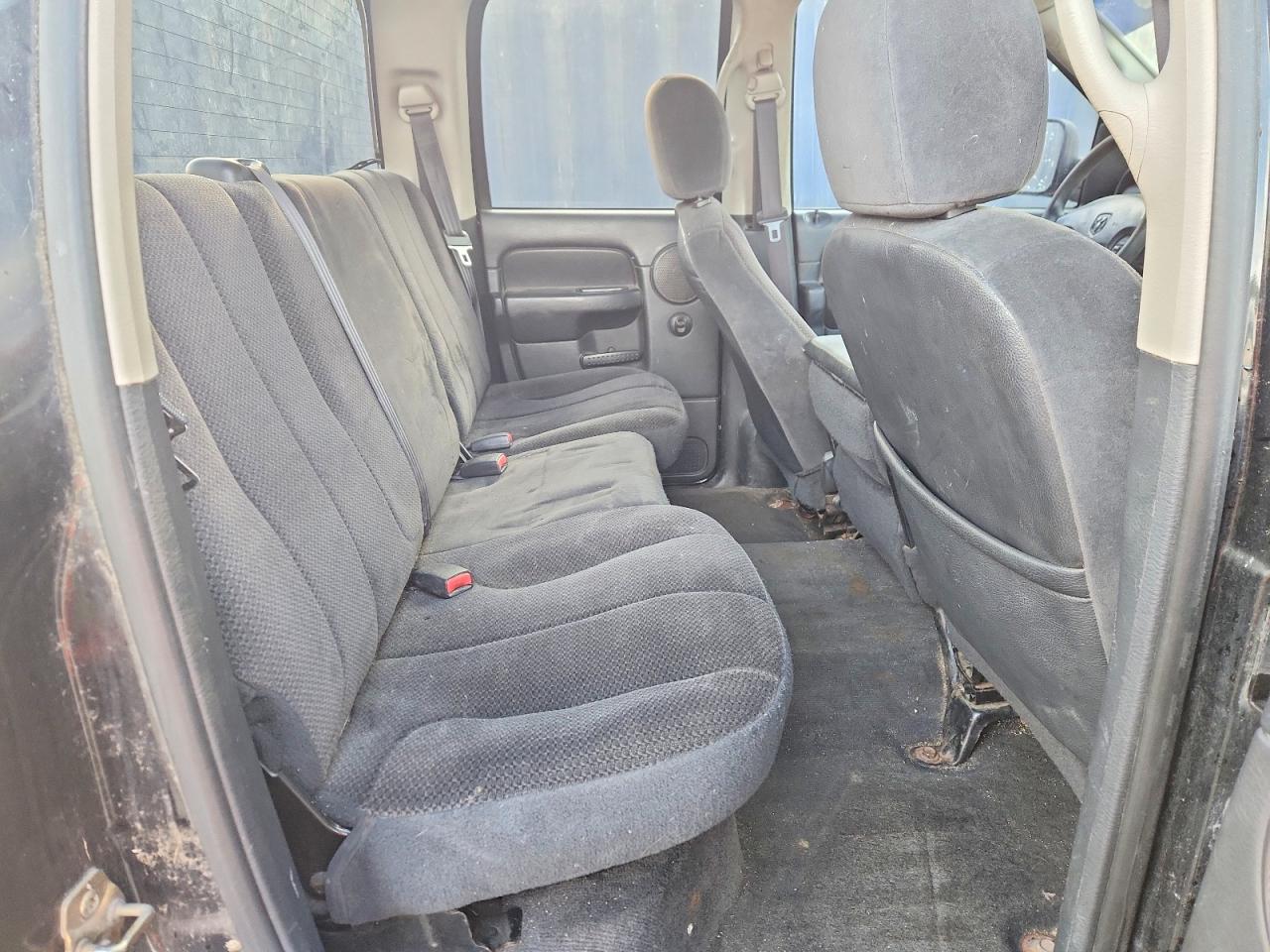 DODGE RAM 1500 2003 — 11