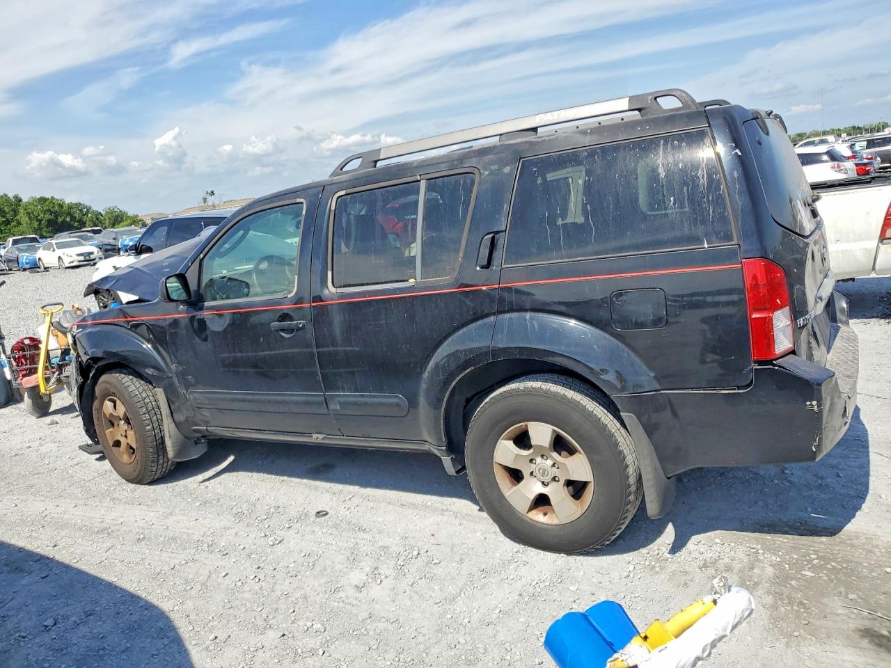 NISSAN PATHFINDER 2005 — 3