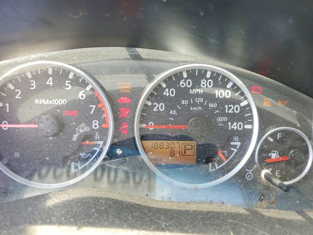 NISSAN PATHFINDER 2005 — 10