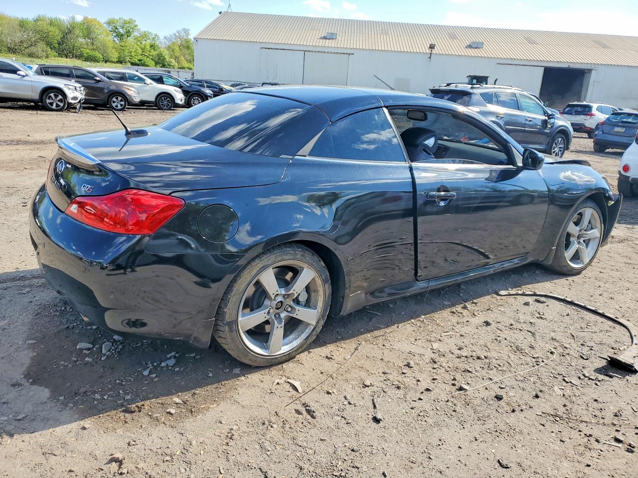 INFINITI G37 CONVERTIBLE 2012 — 4