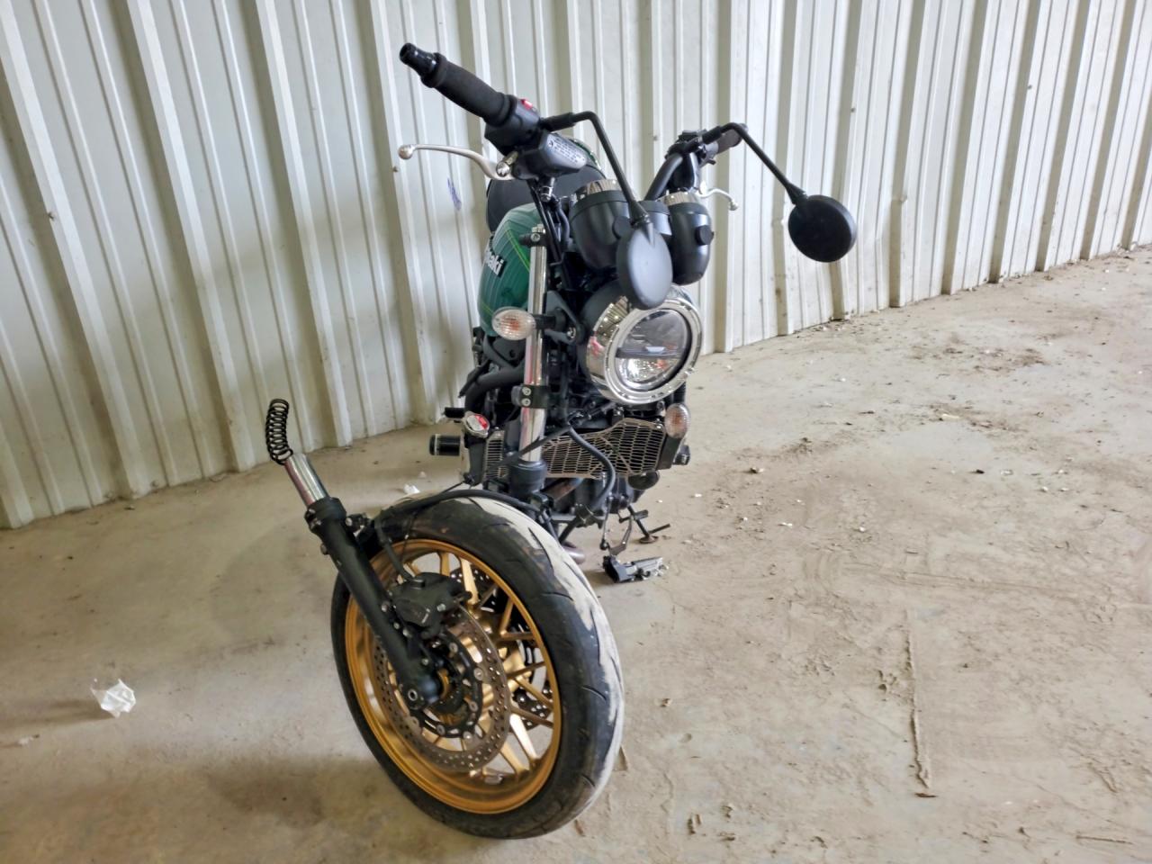 KAWASAKI ER650 2022 — 3