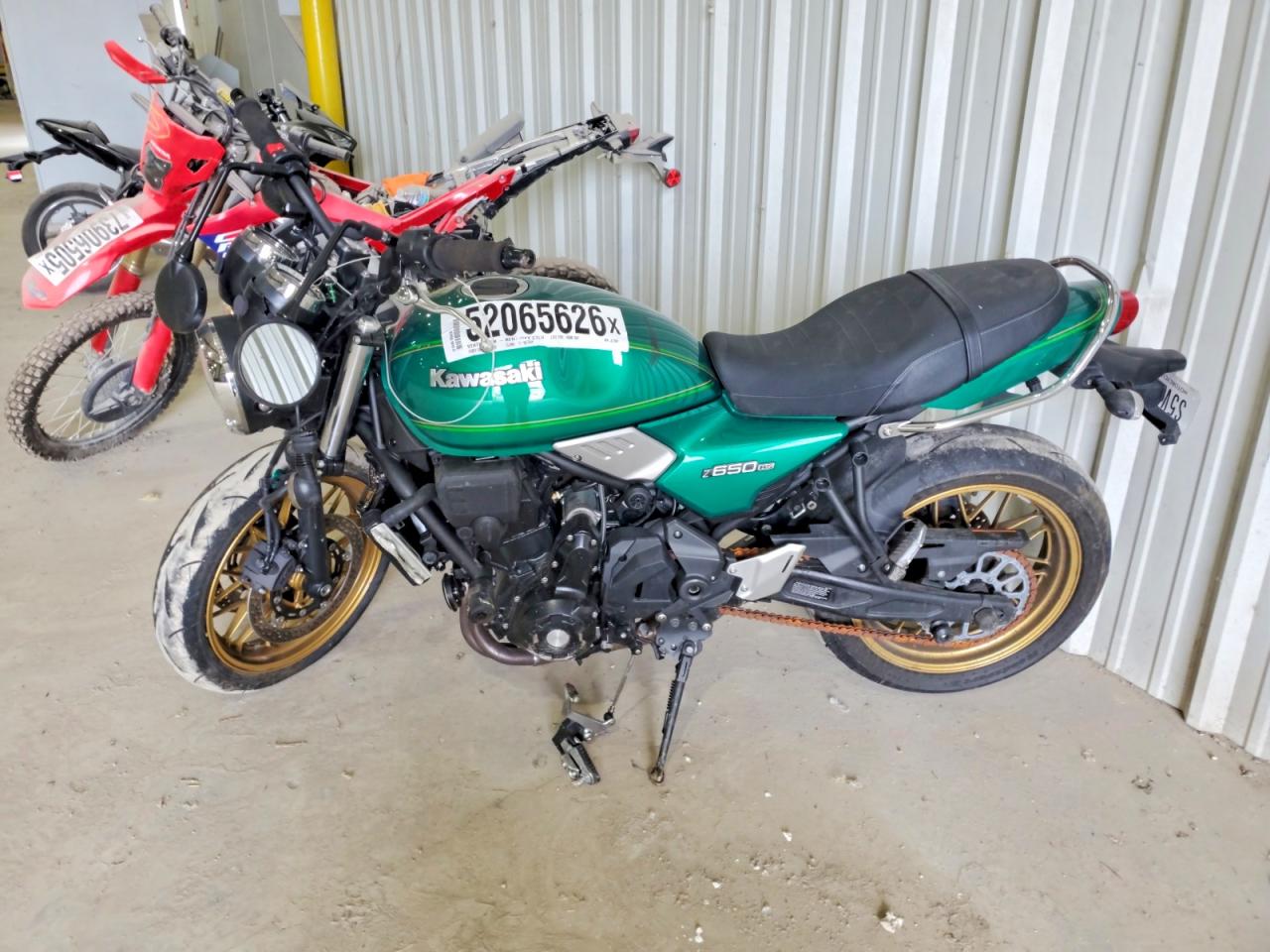 KAWASAKI ER650 2022 — 4