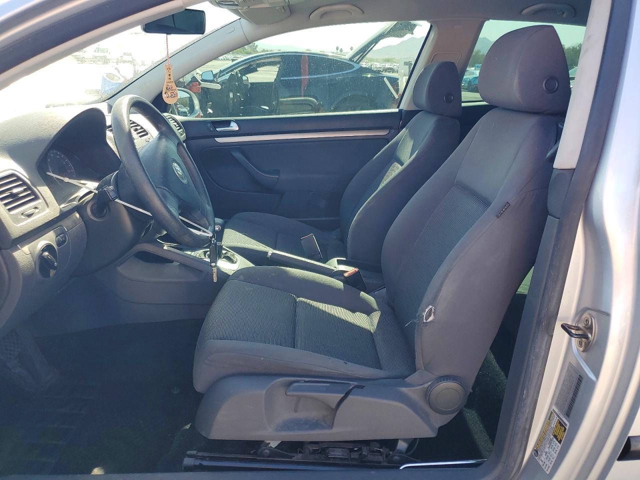 VOLKSWAGEN RABBIT 2008 — 8