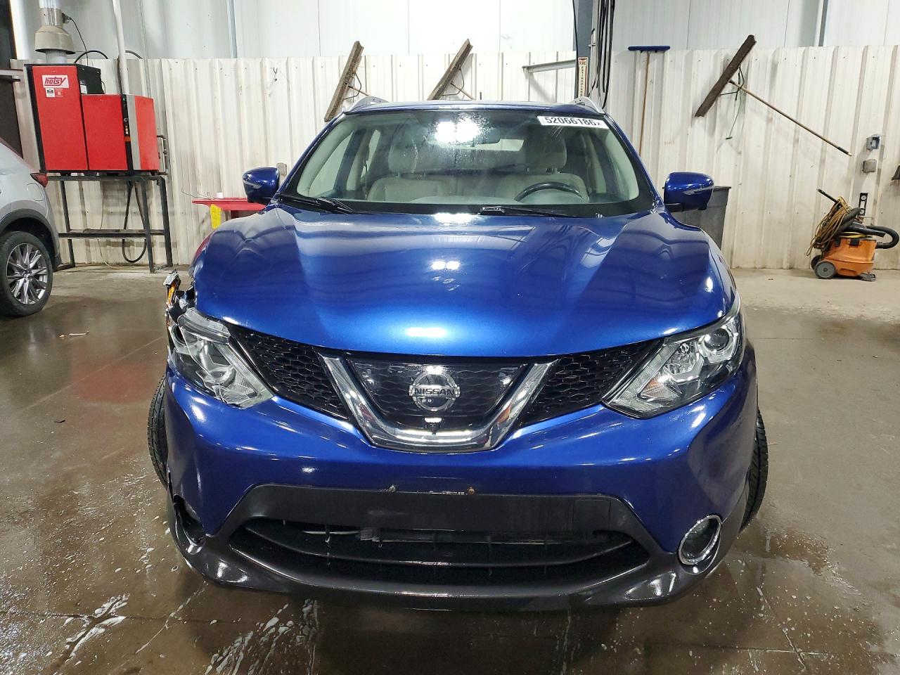 NISSAN ROGUE SPORT 2018 — 6