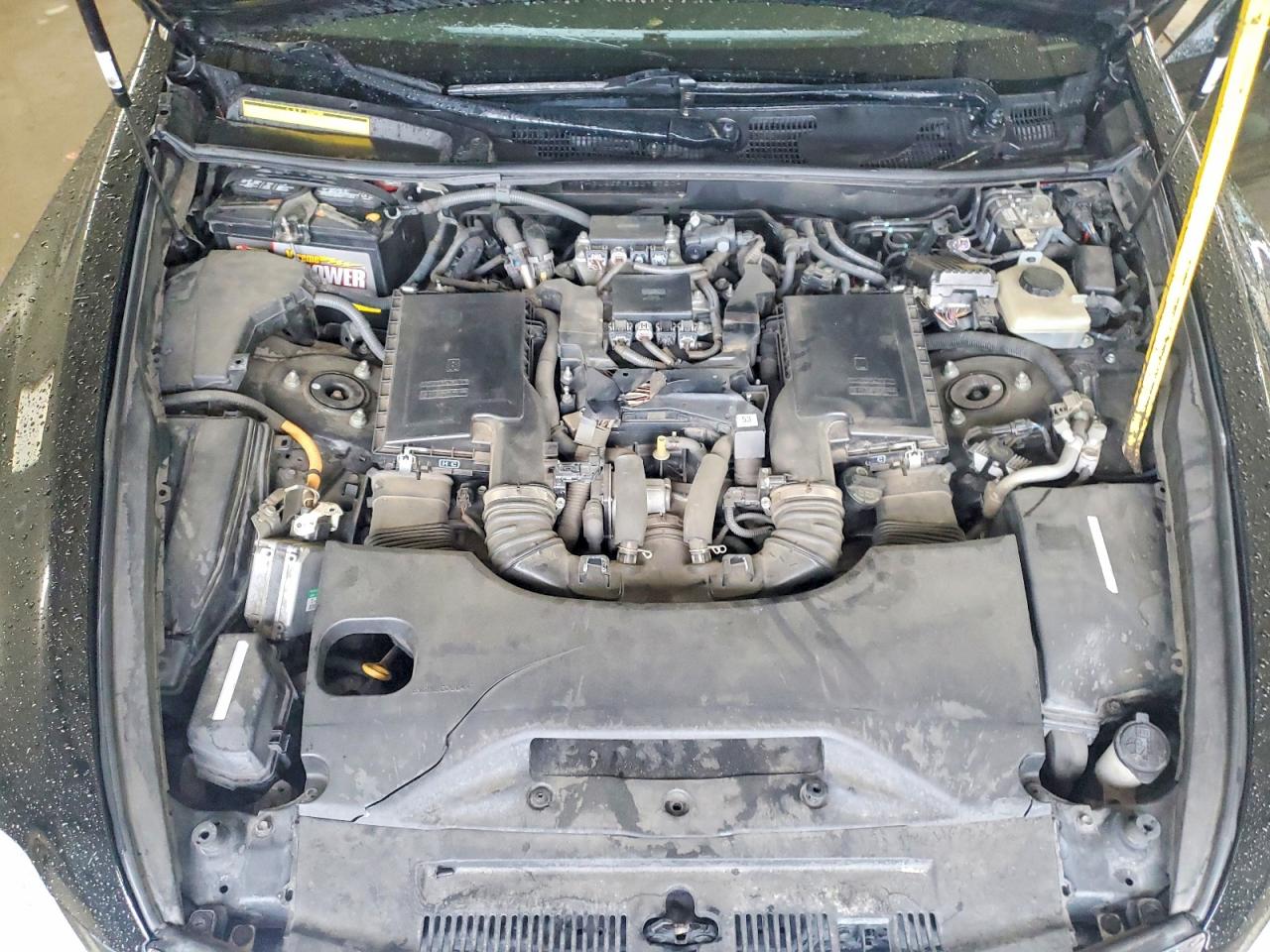 LEXUS LS 2008 — 12
