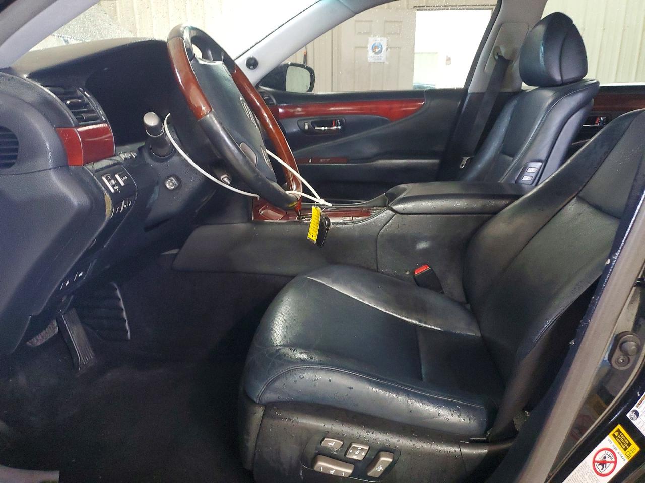 LEXUS LS 2008 — 8