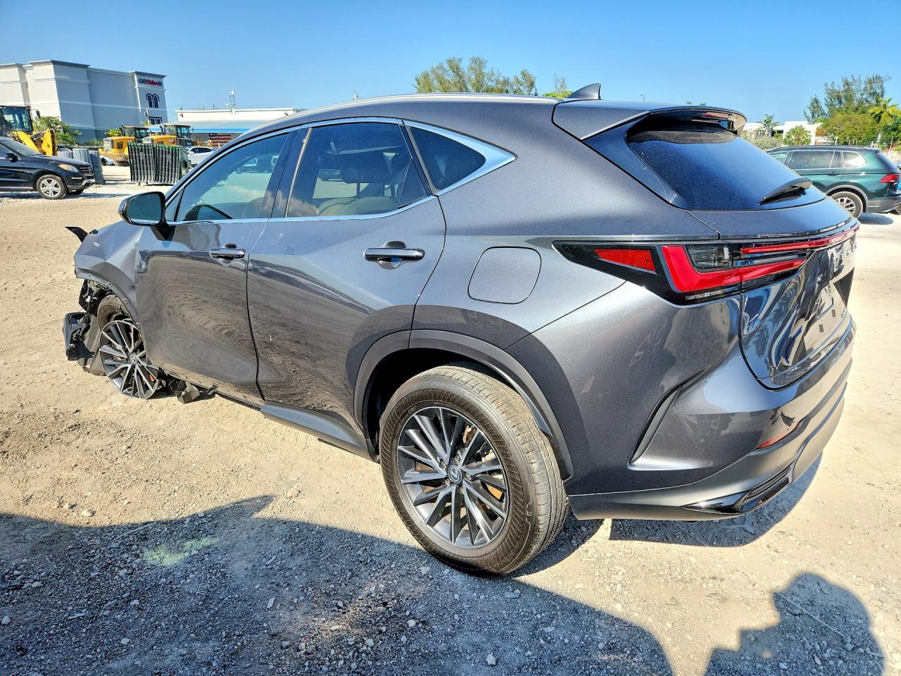 LEXUS NX 2024 — 3