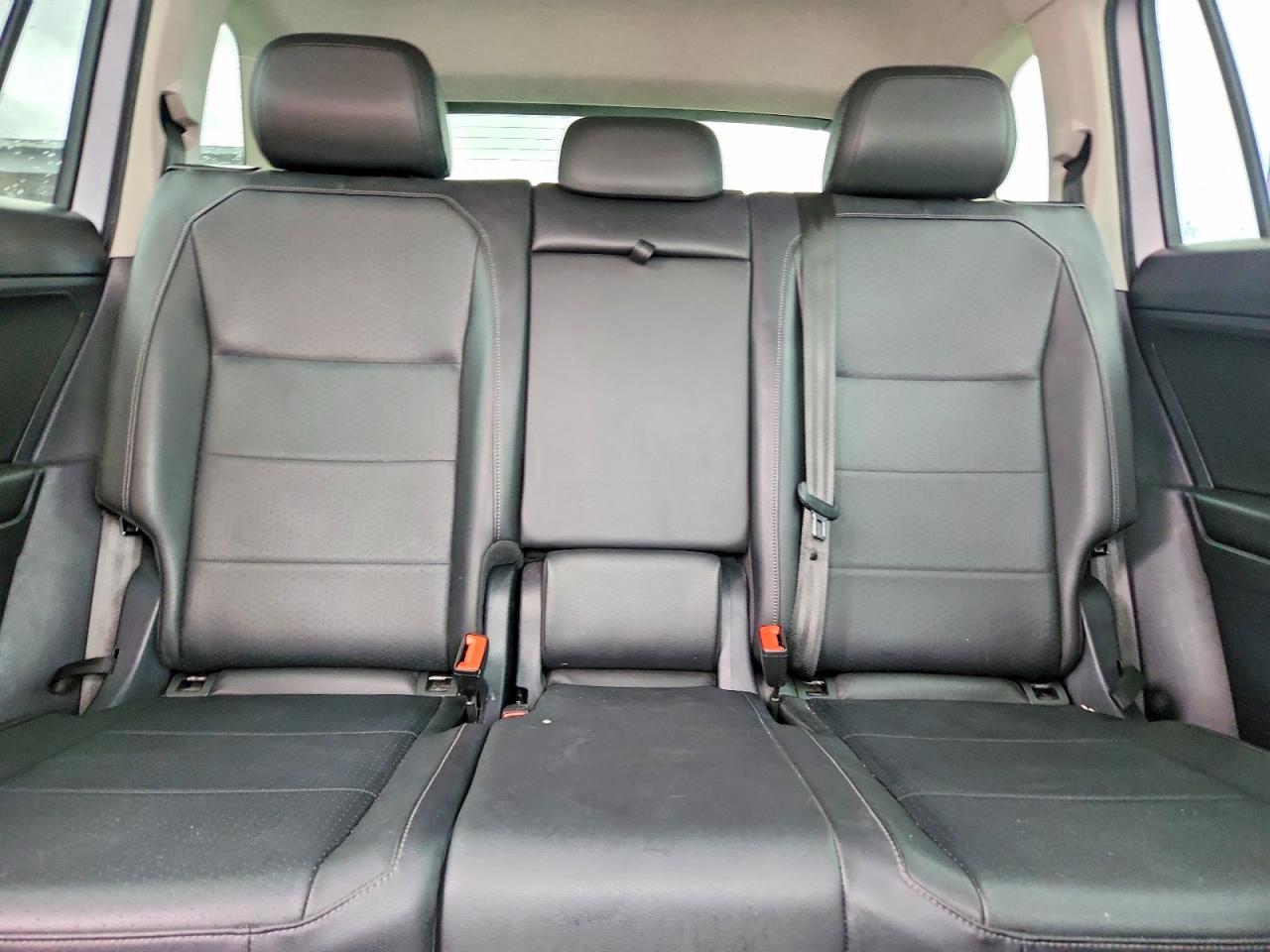 VOLKSWAGEN TIGUAN 2020 — 11