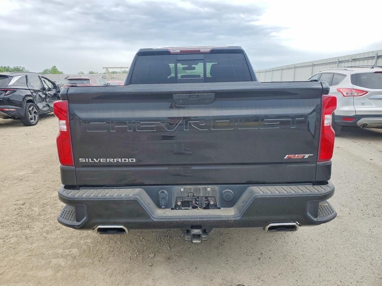 CHEVROLET SILVERADO 2020 — 7