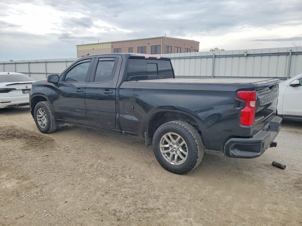 CHEVROLET SILVERADO 2020 — 3
