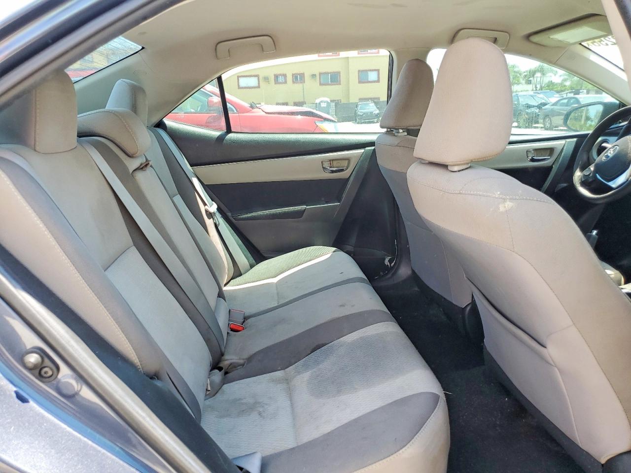 TOYOTA COROLLA 2018 — 11