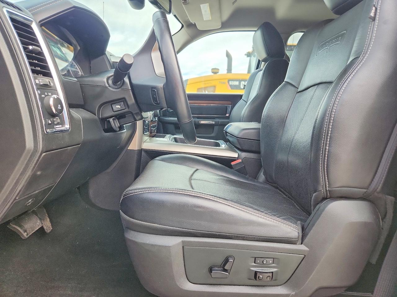 RAM 1500 2018 — 8