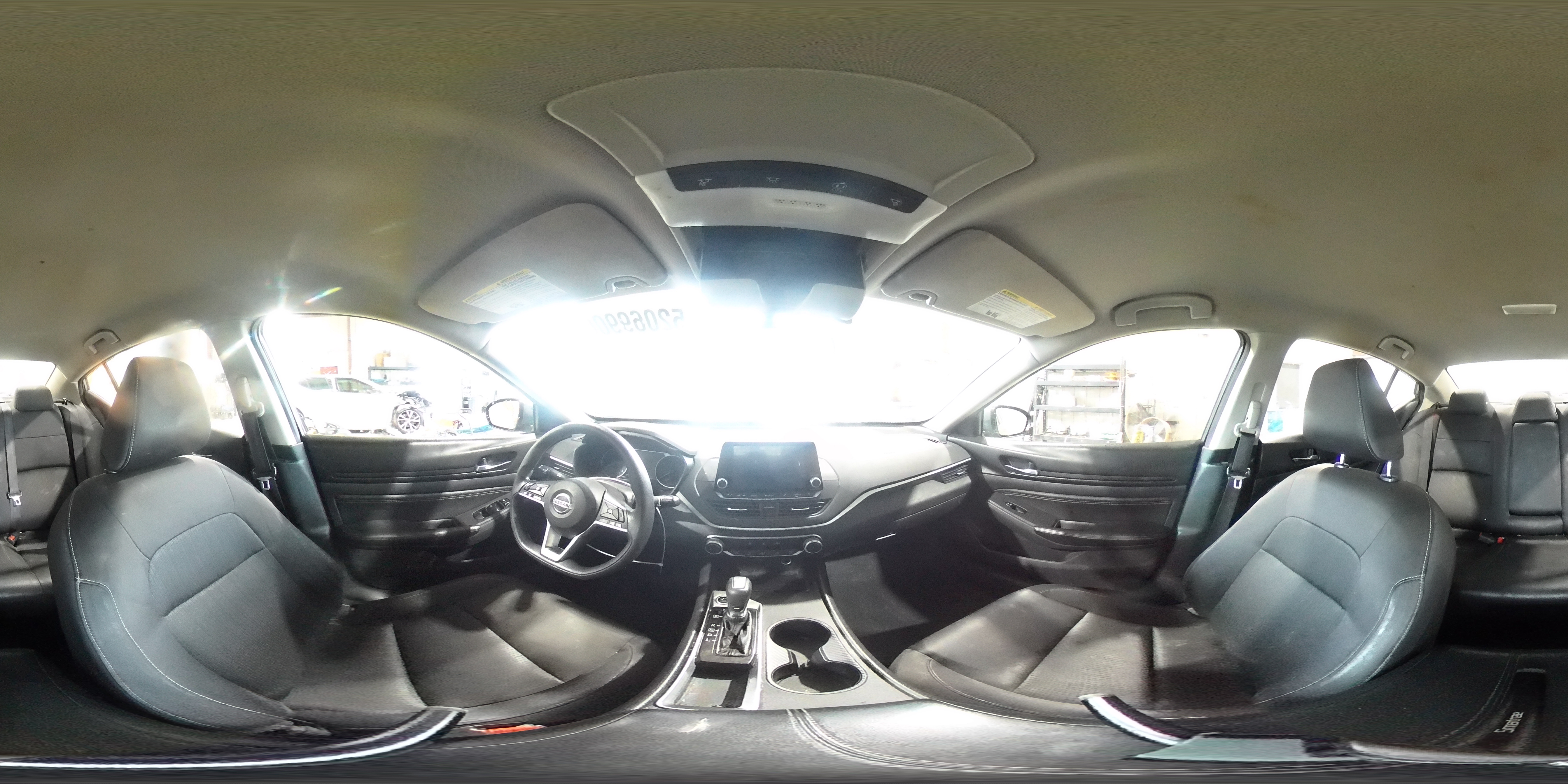 NISSAN ALTIMA 2019 — 14