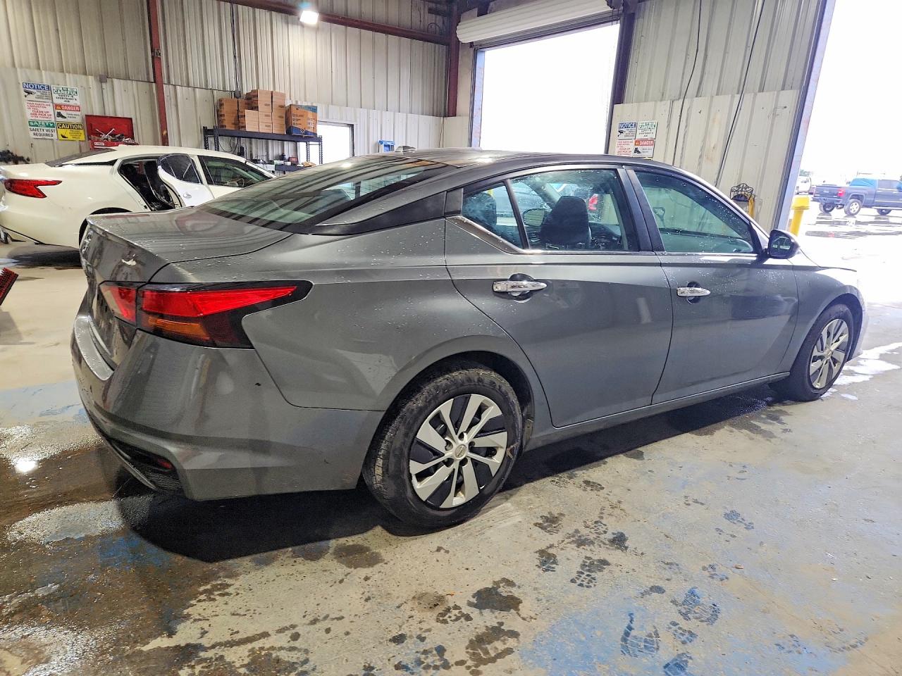NISSAN ALTIMA 2019 — 4