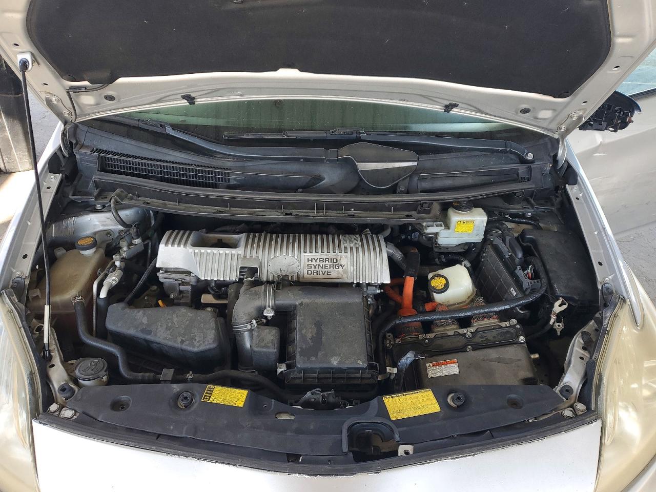 TOYOTA PRIUS 2013 — 12