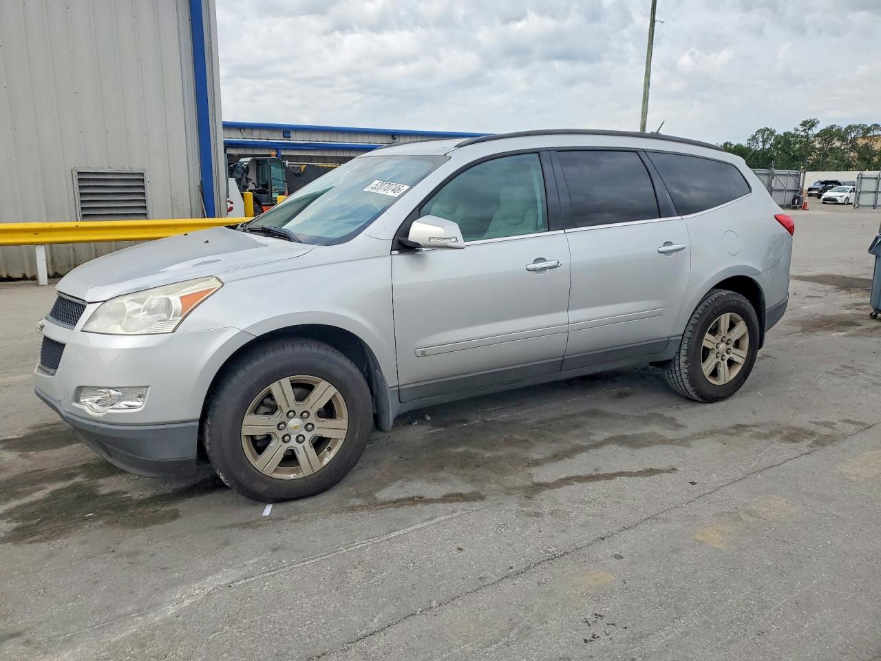 CHEVROLET TRAVERSE 2010 — 2