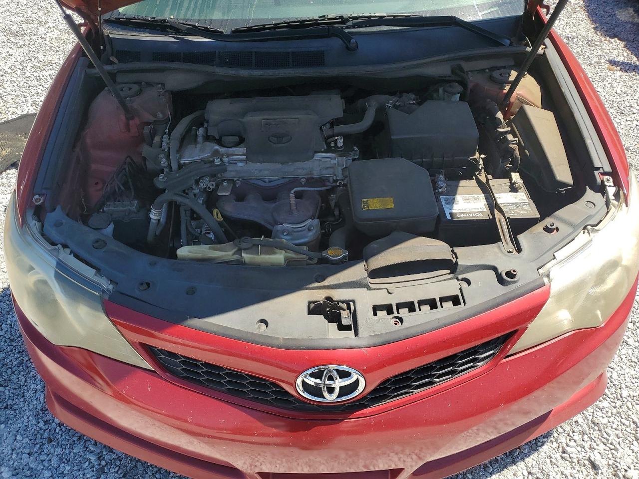 TOYOTA CAMRY 2013 — 12