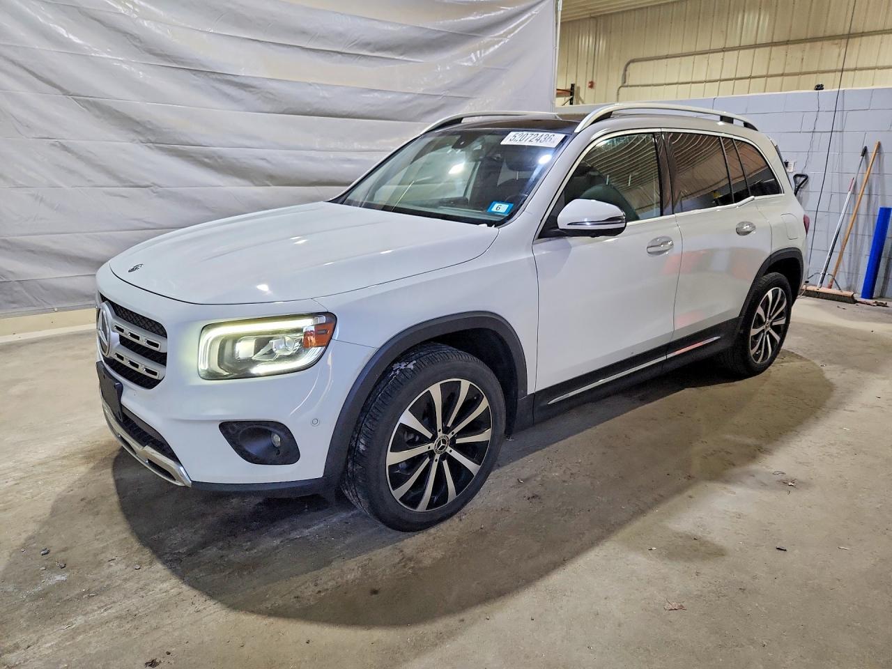 MERCEDES-BENZ GLB 2020 — 2