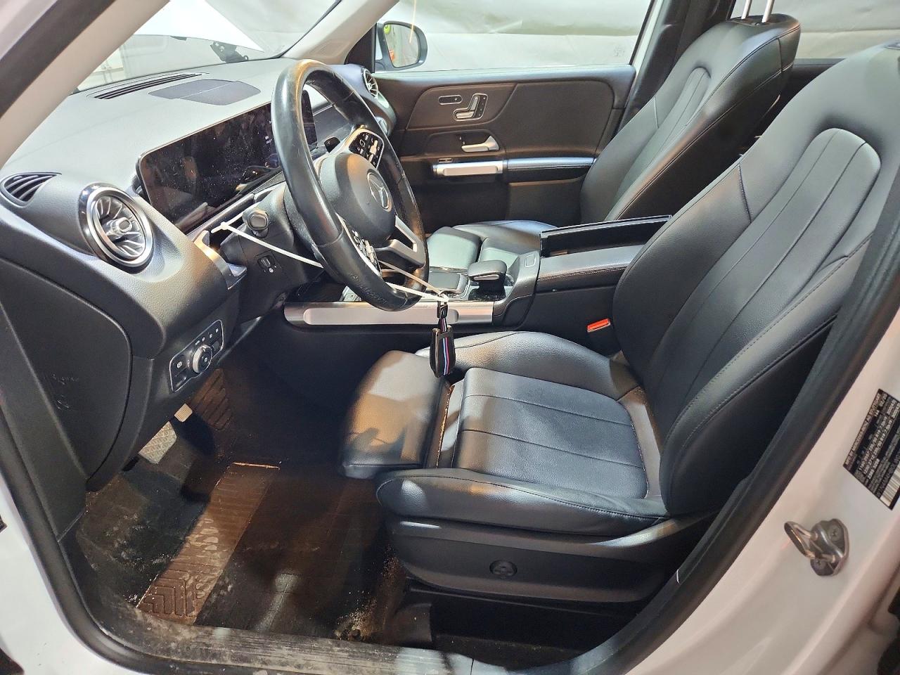 MERCEDES-BENZ GLB 2020 — 8
