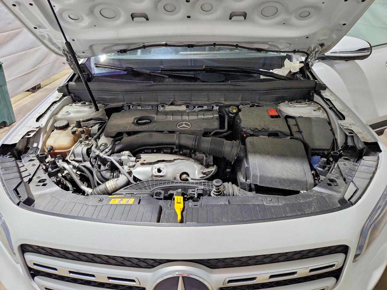 MERCEDES-BENZ GLB 2020 — 13