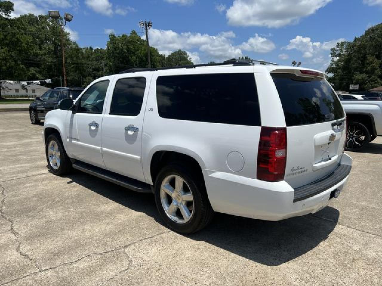2008 CHEVROLET SUBURBAN C1500 LS