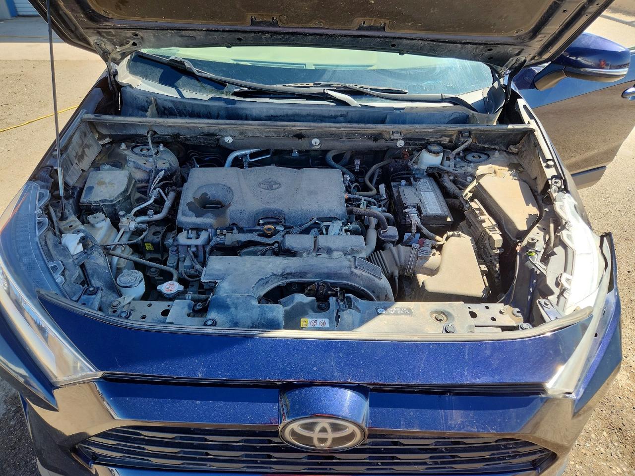 TOYOTA RAV4 2020 — 12