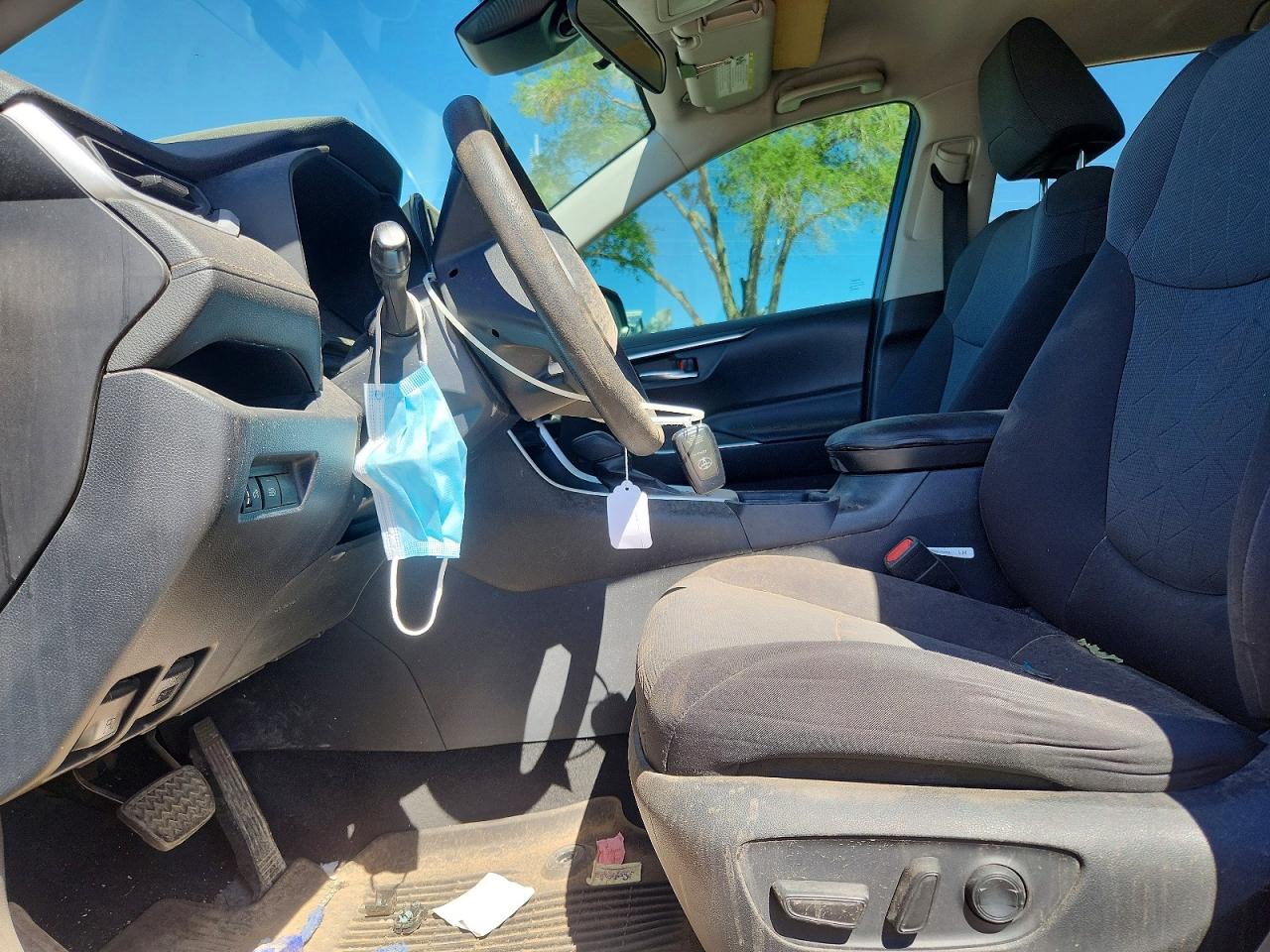 TOYOTA RAV4 2020 — 8