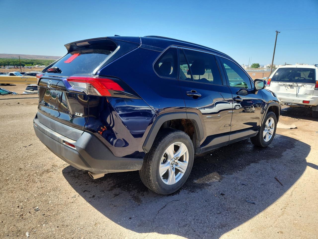 TOYOTA RAV4 2020 — 4