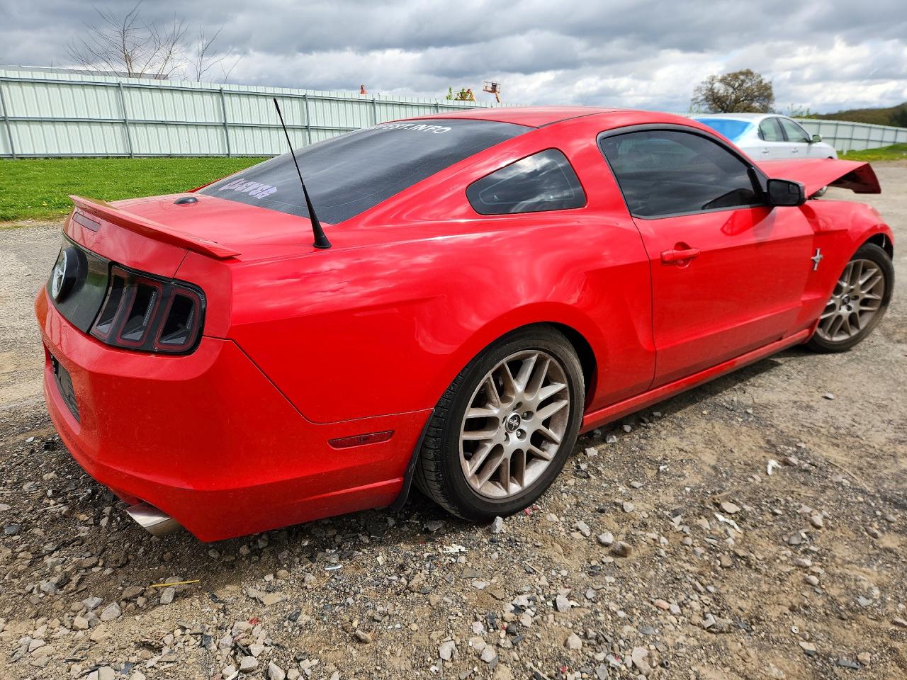 FORD MUSTANG 2014 — 4