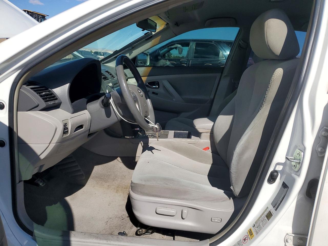 TOYOTA CAMRY 2009 — 8