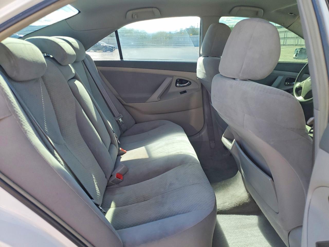 TOYOTA CAMRY 2009 — 11