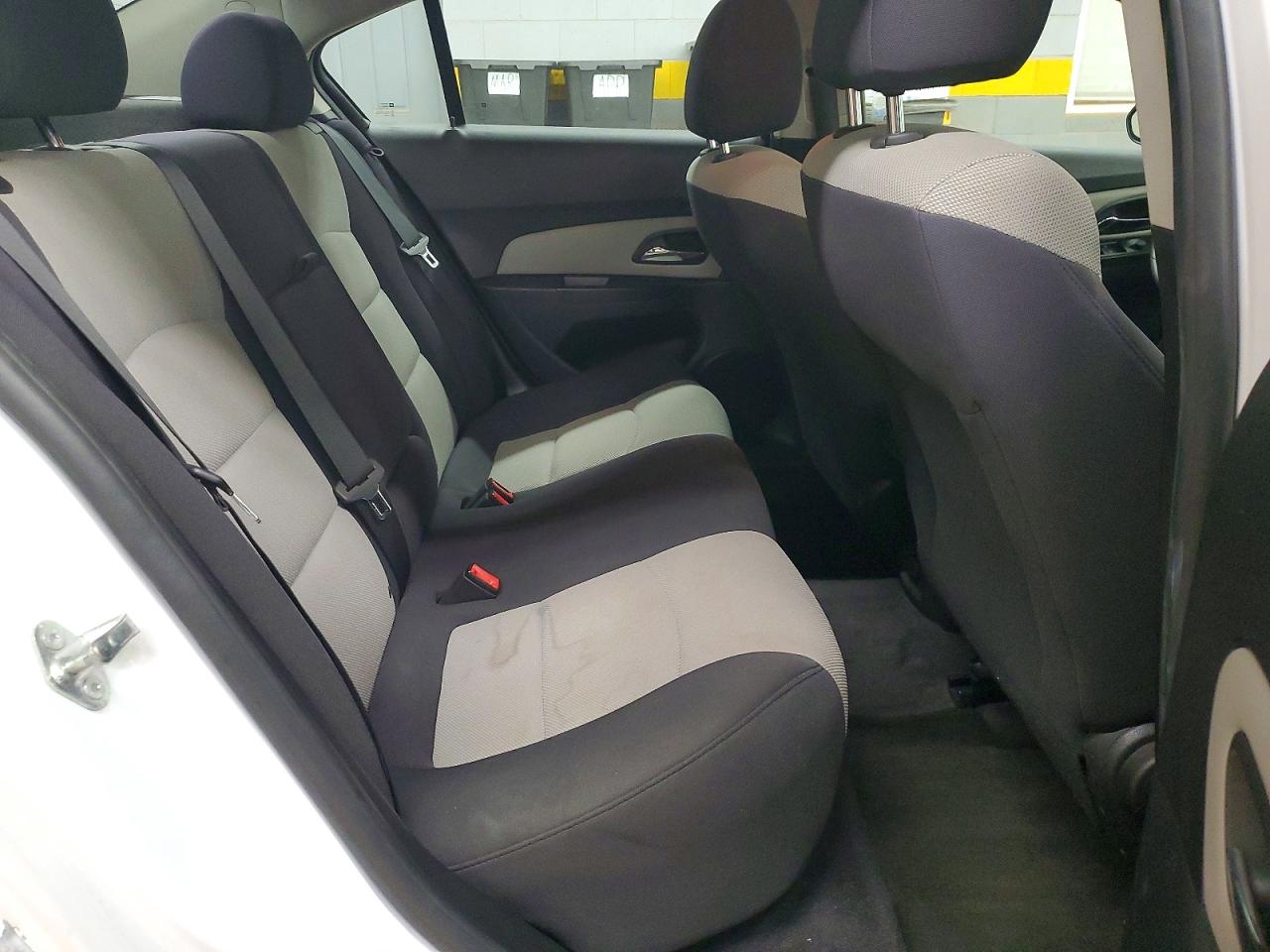 CHEVROLET CRUZE 2013 — 11
