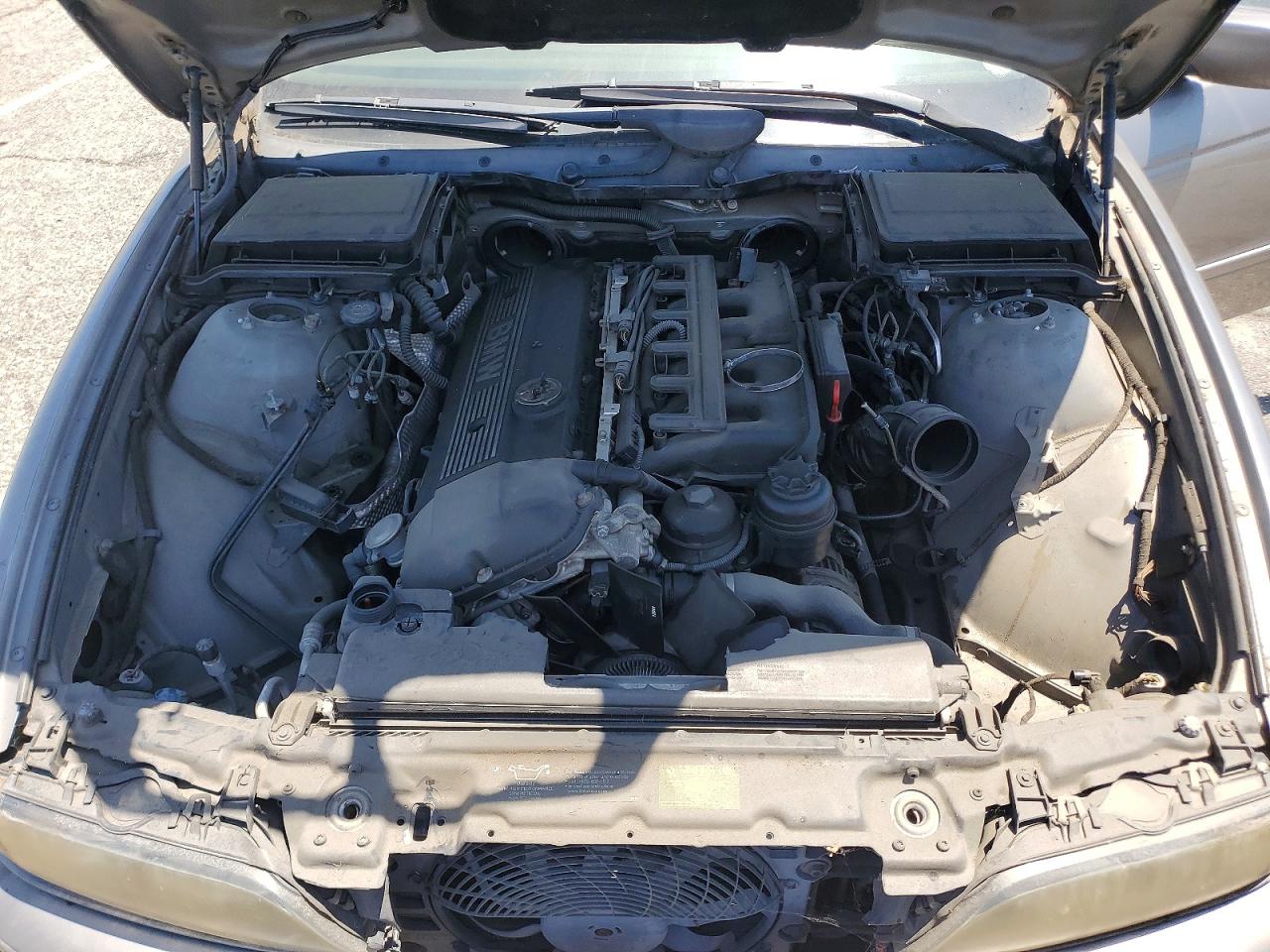 BMW 530 2003 — 12
