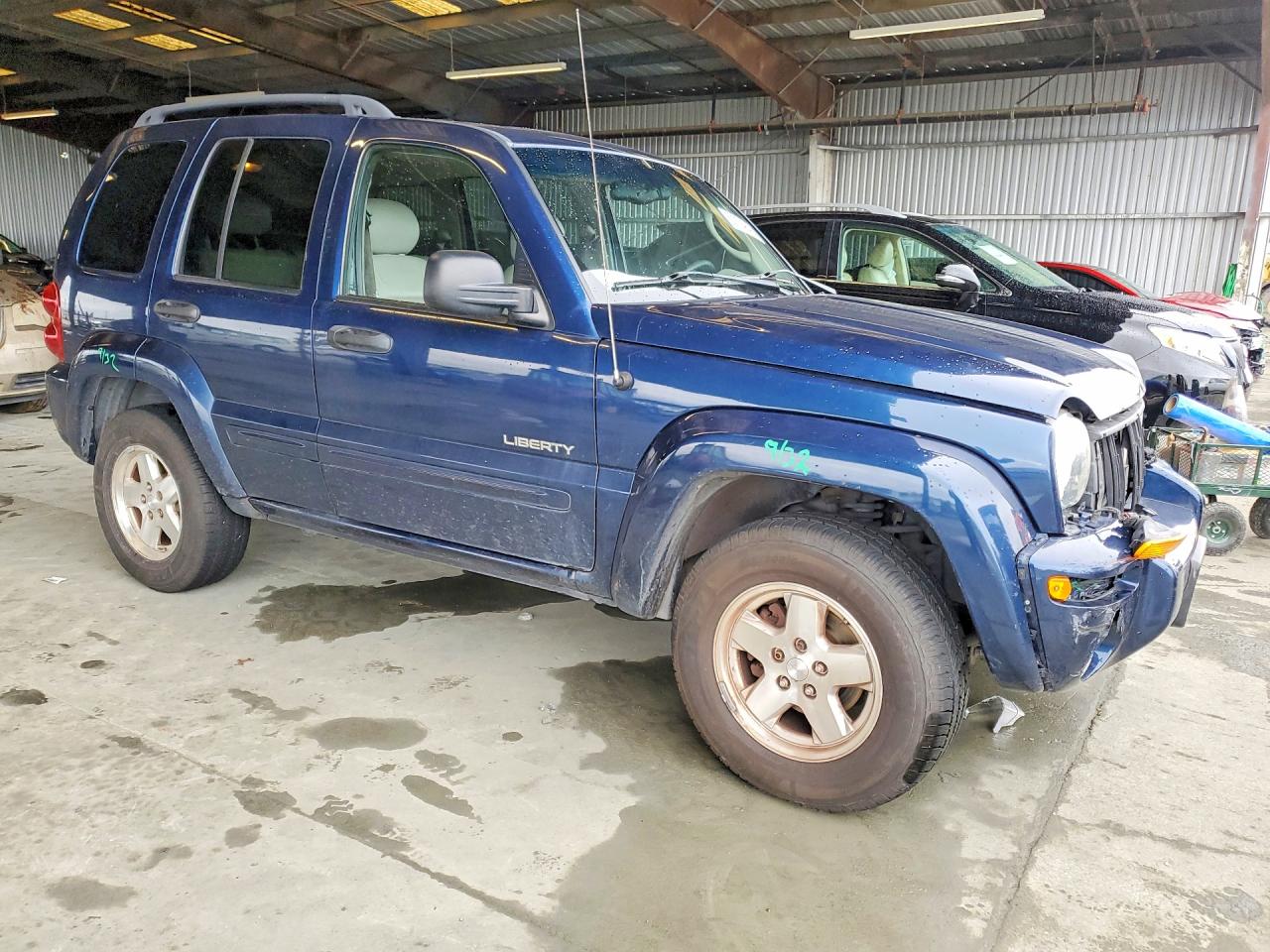 JEEP LIBERTY 2004 — 5