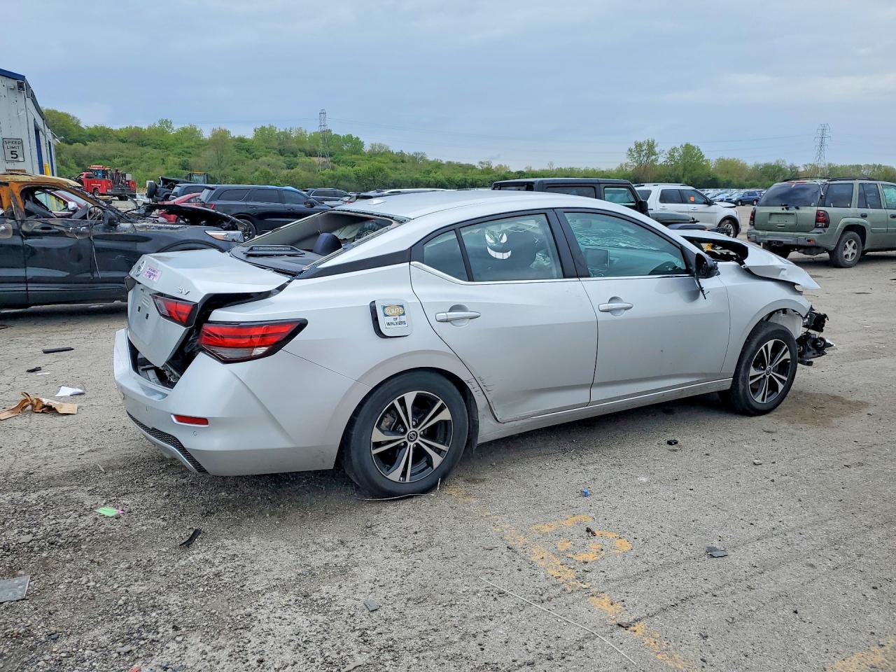 NISSAN SENTRA 2023 — 4