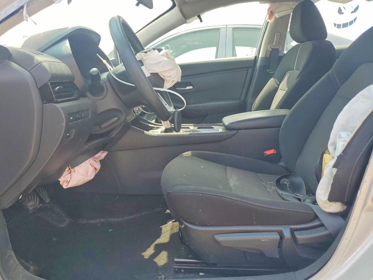 NISSAN SENTRA 2023 — 8