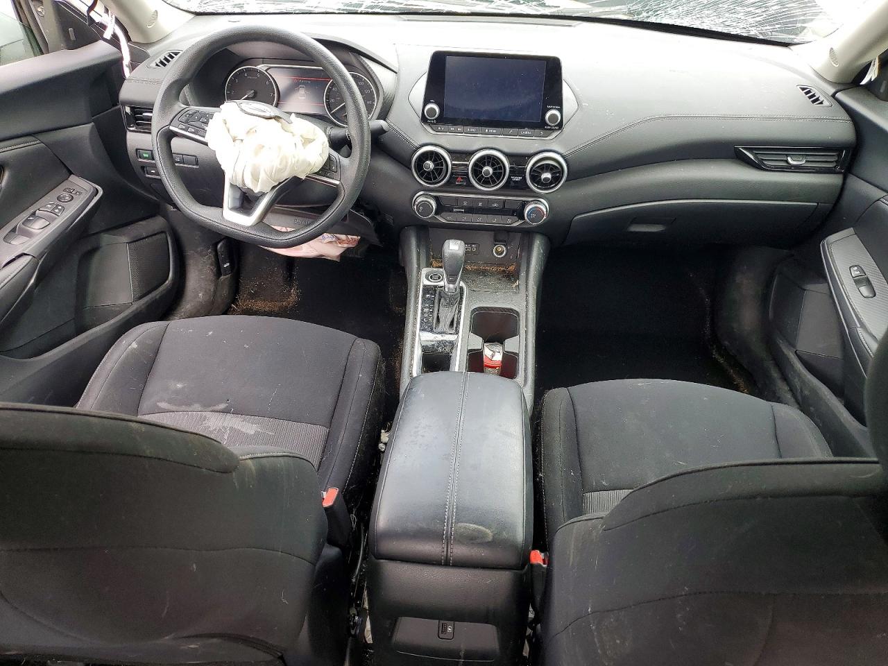 NISSAN SENTRA 2023 — 9
