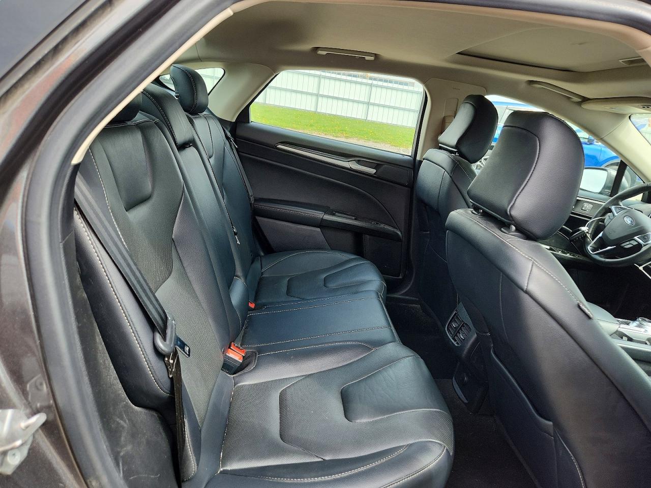 FORD FUSION 2020 — 11