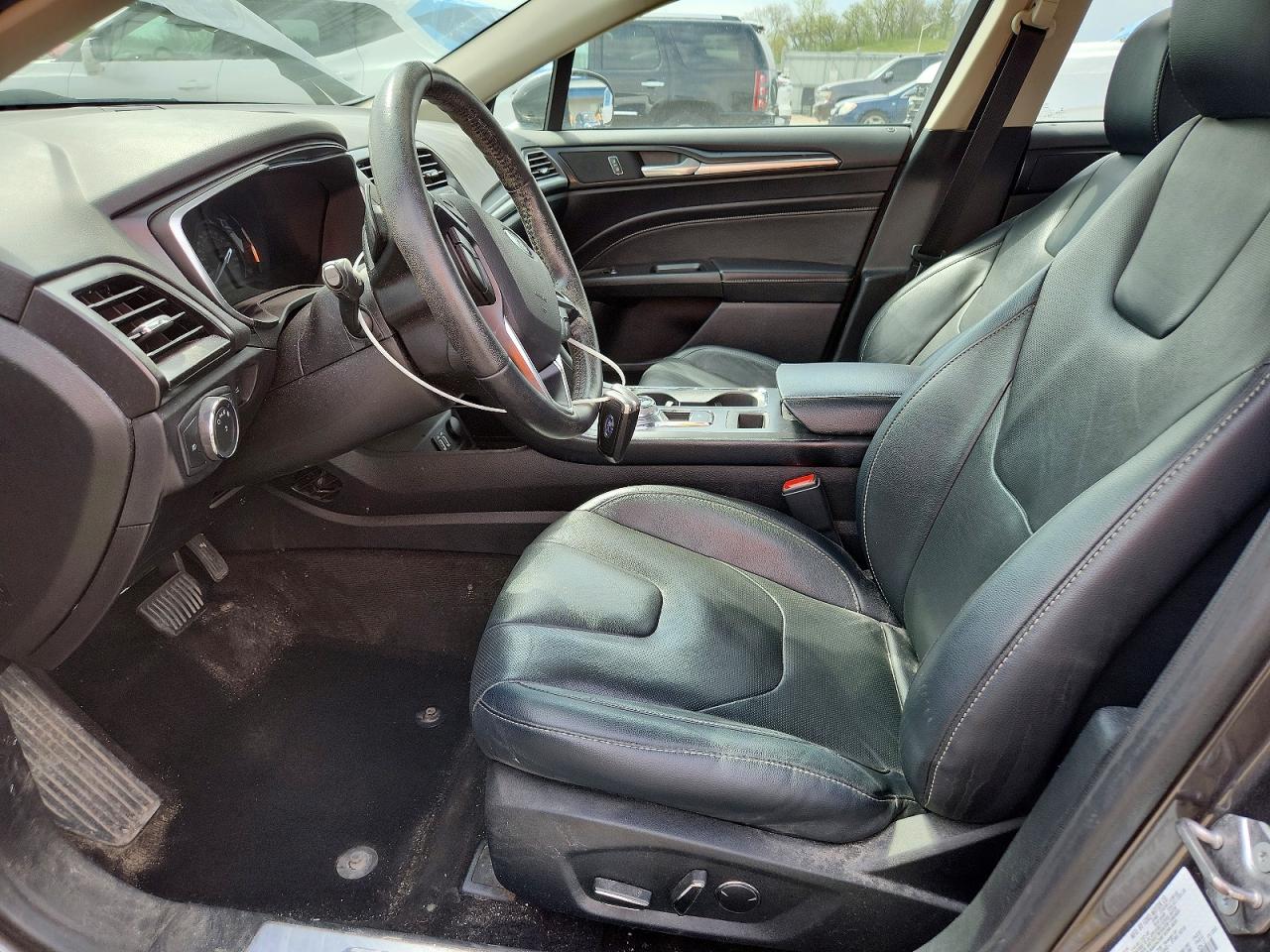 FORD FUSION 2020 — 8