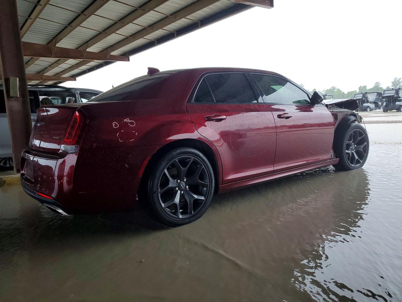 CHRYSLER 300 2020 — 4