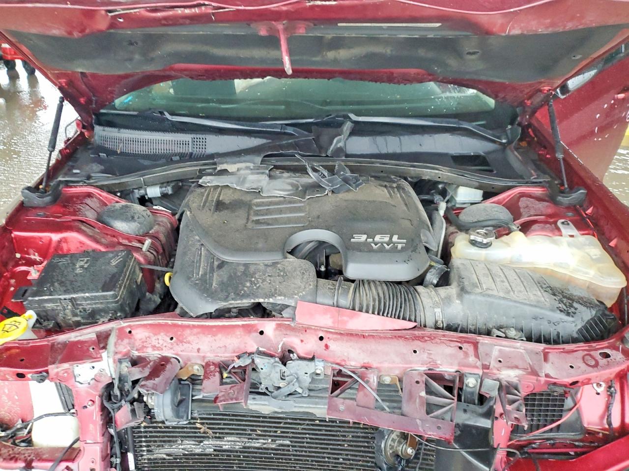 CHRYSLER 300 2020 — 12