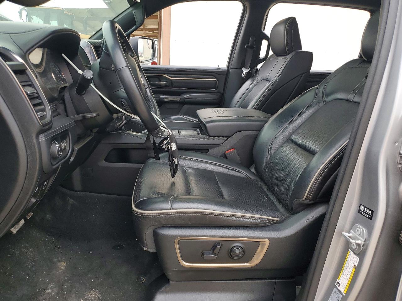 RAM 1500 2021 — 8