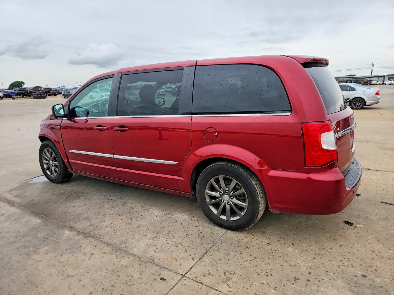 CHRYSLER TOWN & COUNTRY 2015 — 3