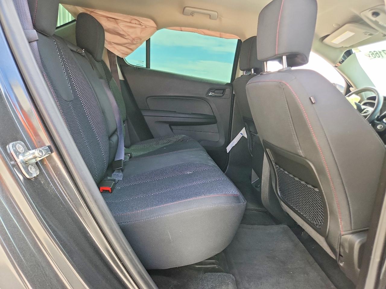 CHEVROLET EQUINOX 2017 — 12