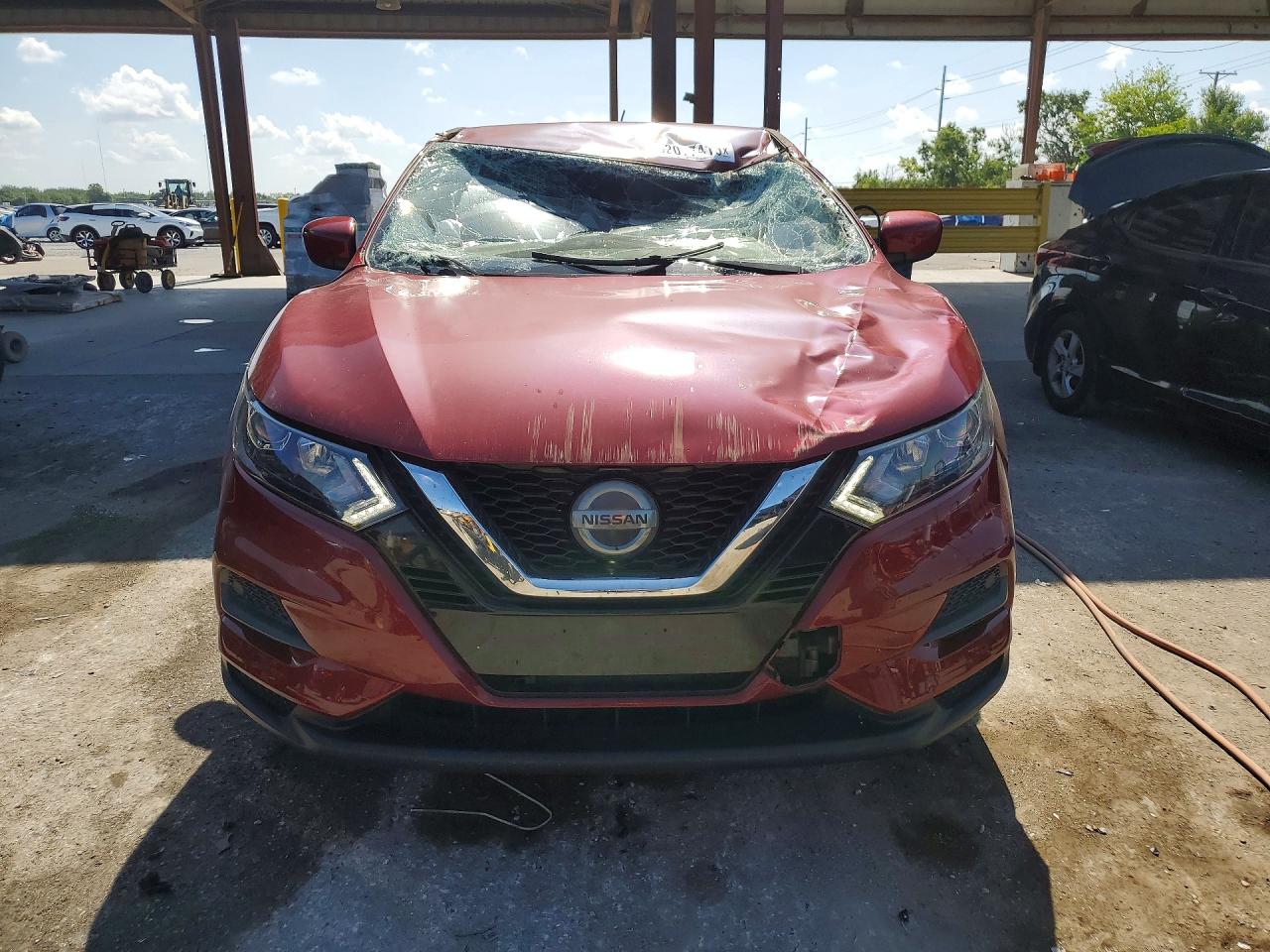 NISSAN ROGUE SPORT 2020 — 6