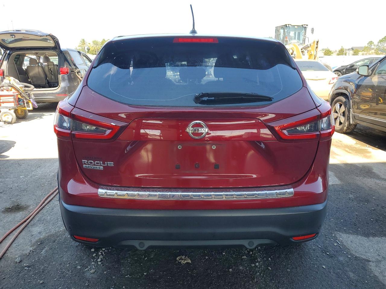 NISSAN ROGUE SPORT 2020 — 7